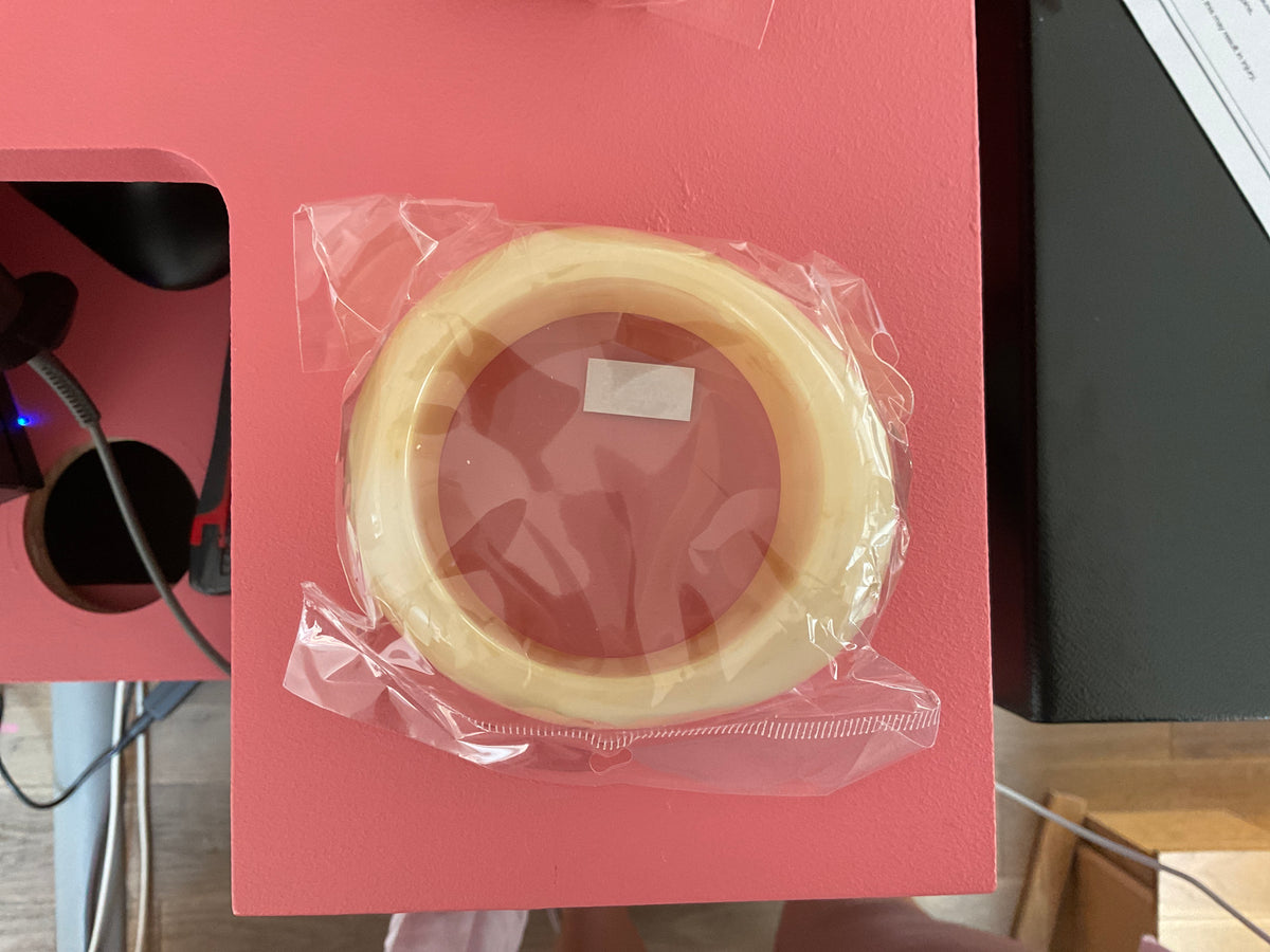 Jonc large plastique beige