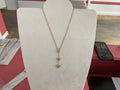Collier doré Y papillon