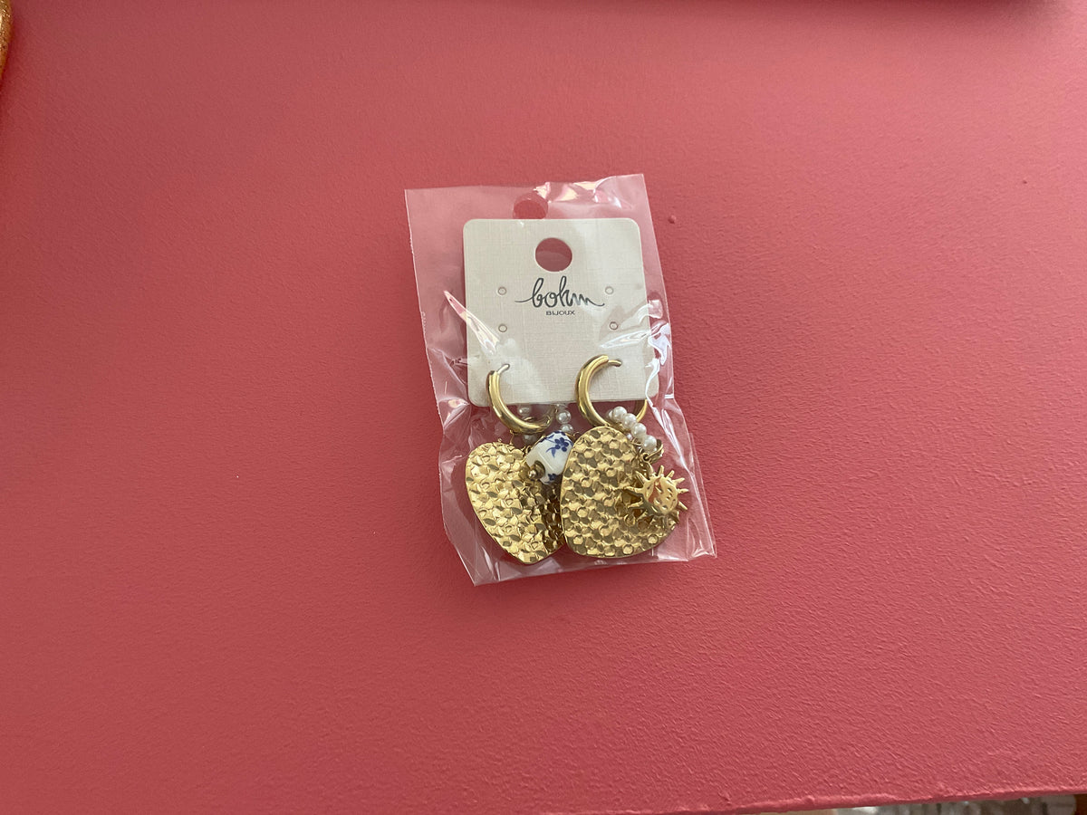 Boucles d’oreilles moyen modèle