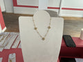 Collier doré étoile LV