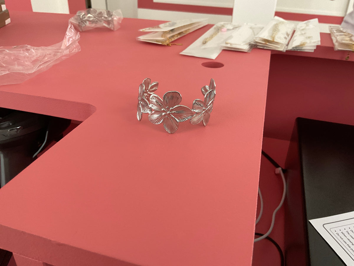 Jonc argent fleur
