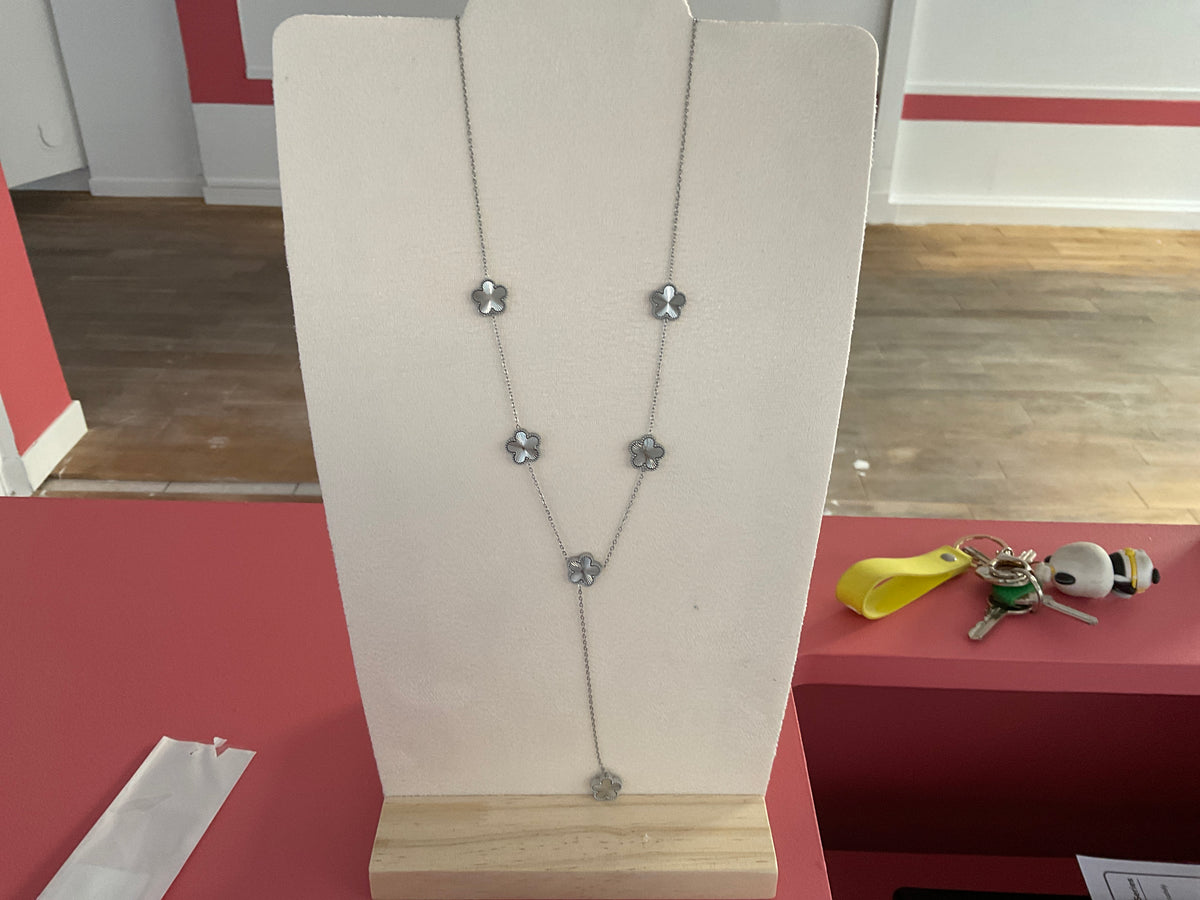Collier argent Y trèfle